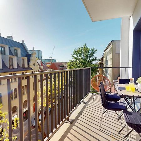 Family House Near The Market Square -Perfect For Family & Business Stays - Ksiecia Witolda Street 500 Steps To Market Square - 2 Bedrooms,2 Parking Places Wroclaw Ngoại thất bức ảnh